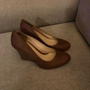 Jessica Simpson pumps